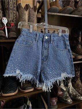 SHEIN Studded Frayed Hem Denim Shorts - Blue